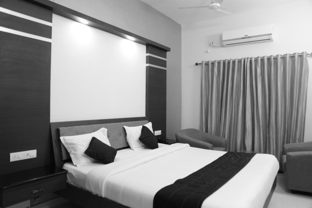 Aparthotel Pine Tree Kanchipuram Camera foto