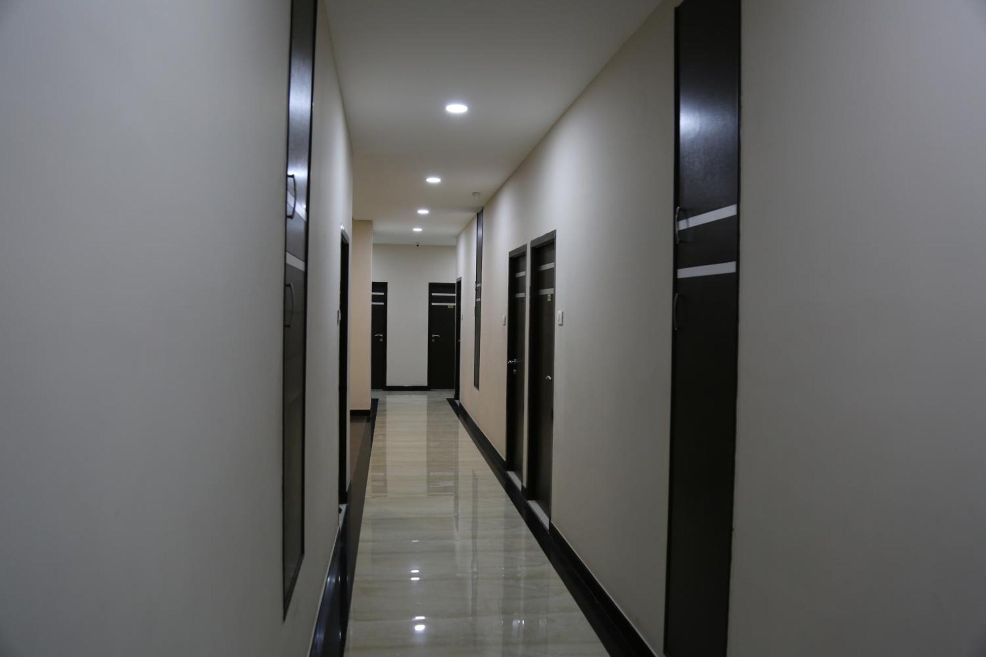 Aparthotel Pine Tree Kanchipuram Esterno foto